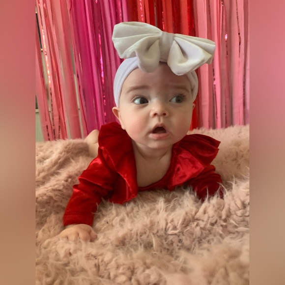 My First Christmas Outfit - Picture 6 of 7